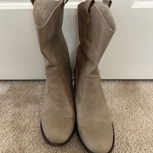 Xti Boot